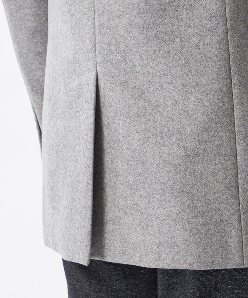 EPOCA UOMO(エポカウォモ)の「ミドルウールチェスターコート(チェスターコート・メンズ・ライトグレー/チャコールグレー・46/48)」の14枚目の写真