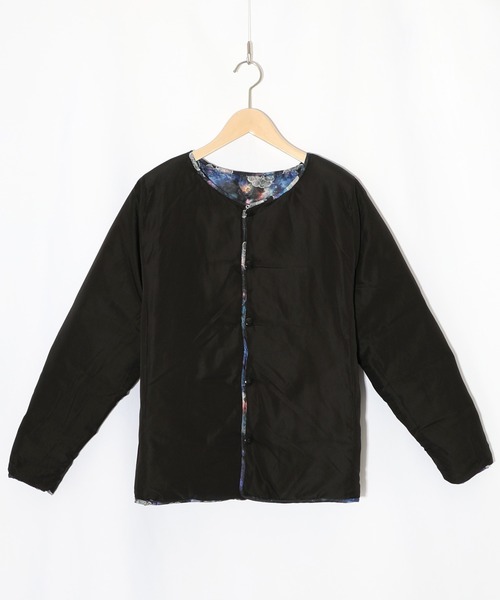 ScoLar（スカラー）の「153691：スカラーちゃん×宇宙×ネコ柄リバーシブル中綿ブルゾン（ブルゾン・レディース・ブラック・M）」の9枚目の写真