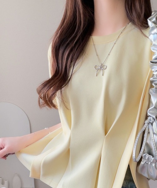 mily bilet(ミウィビレット)の「【mily bilet】ウエストラインを細魅せ♪スリット入りタックデザインカットソートップス(半袖)(Tシャツ/カットソー・レディース・イエロー/ブラック/ホワイト/杢グレー・X-LARGE/SMALL/MEDIUM/LARGE)」の12枚目の写真