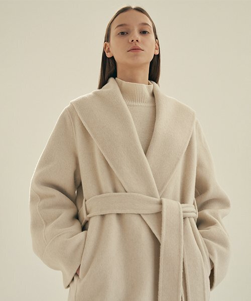 LINGSEOUL(リングソウル)の「fox blended handmade shawlcollar coat-cream(チェスターコート・レディース・その他・FREE)」の4枚目の写真