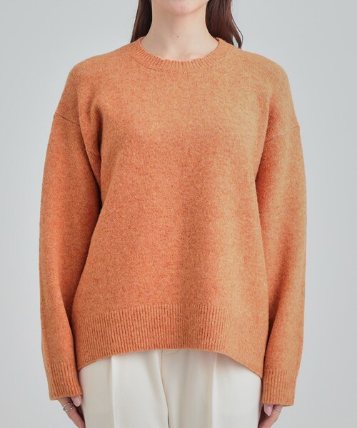 SHOO・LA・RUE（シューラルー）の「【洗濯機可/S-LL】選べる８色で色違いも欲しくなる ふんわりゆるニット（ニット/セーター・レディース・ライトパープル/グリーン/オフホワイト/ピンク系/オレンジ/イエロー/ライトグレー/ライトブルー・01/03/04/02）」の19枚目の写真