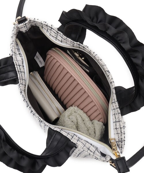 SHOO・LA・RUE（シューラルー）の「フリルハンドルツイードトートバッグ（トートバッグ・レディース・ネイビー/オフホワイト/ブラック・00）」の19枚目の写真