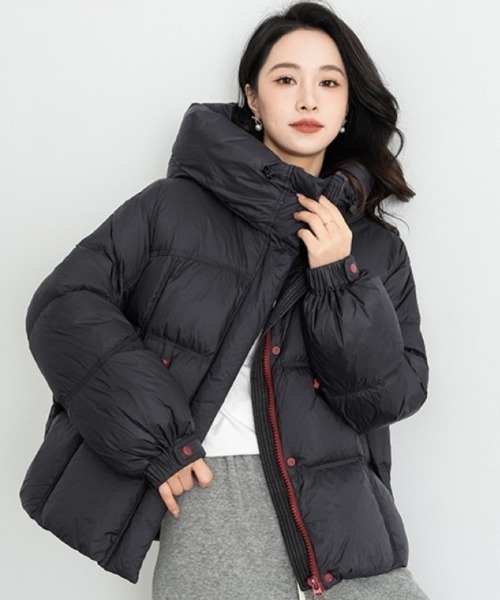 Ritzy(リッツィー)の「フード付き 配色飾り ダウンジャケット(ダウンジャケット/コート・レディース・ブラック/グレー/モカ/ホワイト・M)」の12枚目の写真