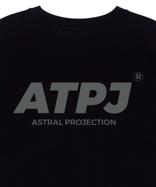 ASTRAL PROJECTION(アストラルプロジェクション)の「シンプルレタリングロゴスーピマコットンラウンドネック半袖Tシャツ_ブラック(Tシャツ/カットソー・メンズ・その他・X-LARGE/MEDIUM/LARGE)」の4枚目の写真