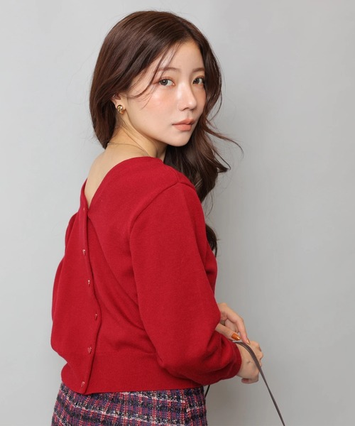 Apuweiser－riche☆ハートカットニット　新品未使用 Apuweiser-riche（アプワイザーリッシェ）の「ハート釦2WAYゆる