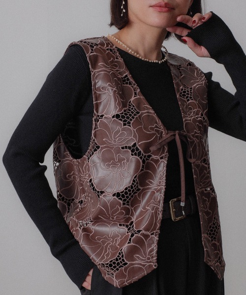 セール】合皮刺繍レースベスト（ベスト）｜Floran（フローラン）の