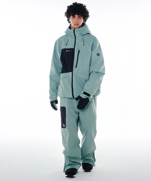 DOLL OUTERWEAR(ドラ アウターウェア)の「2425 クラーロジャケット&パンツ ボードウェアセット グリーン 男女共用(セットアップ・レディース・その他・SMALL/MEDIUM/X-LARGE/X-SMALL/LARGE)」の2枚目の写真