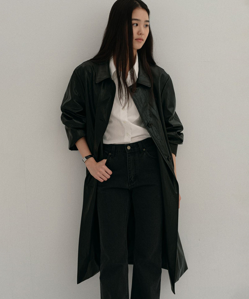 HOWUS(ホワス)の「CLASSIC COAT (BLACK)(チェスターコート・レディース・ブラック・ONE SIZE)」の1枚目の写真