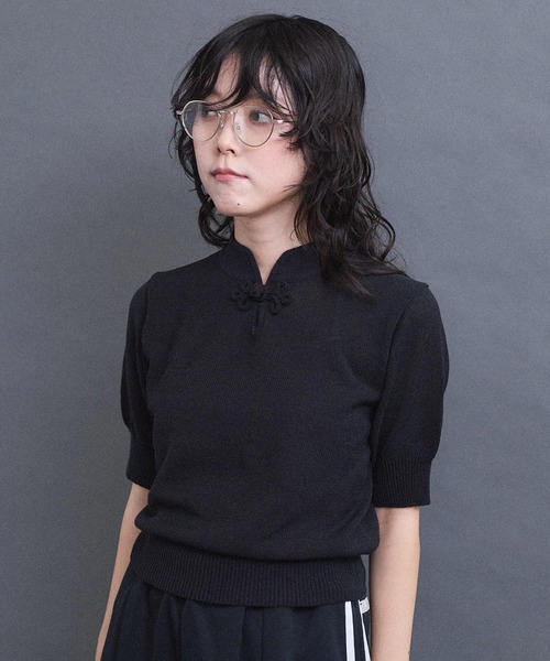 I am I in fact...(アイアムアイインファクト)の「COTTON NYLON 華釦プルオーバー(ニット/セーター・レディース・グリーン/ブラック/グレー・FREE)」の2枚目の写真