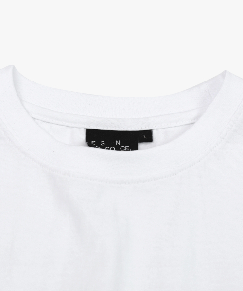 ESN（イーエスエヌ）の「エンスコンス ポイントワッペン オーバーサイズTシャツ ホワイト（Tシャツ/カットソー・メンズ・その他・LARGE/MEDIUM）」の6枚目の写真