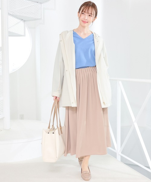 GLACIER lusso(グラシアルッソ)の「【ECOVERO】Vネックニット(ニット/セーター・レディース・ラベンダー/イエロー/ブルー/アイボリー・L/LL/M/S)」の11枚目の写真