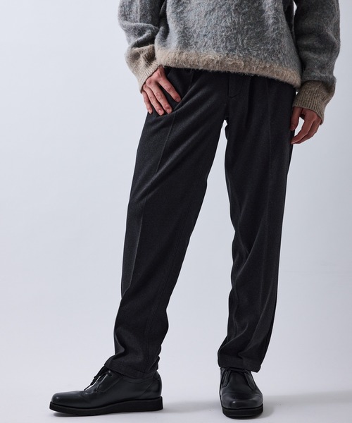 le cercle ADAM ET ROPE'(ルセルクルアダムエロペ)の「メランジワンタックトラウザー(その他パンツ・メンズ・ブラック/グレー/ベージュ・LL/M/L/S)」の2枚目の写真