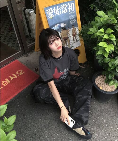 FREEMARIO（フリーマリオ）の「ウィークエンドスタリングTシャツ[チャコール]（Tシャツ/カットソー・レディース・チャコール・MEDIUM/LARGE）」の6枚目の写真