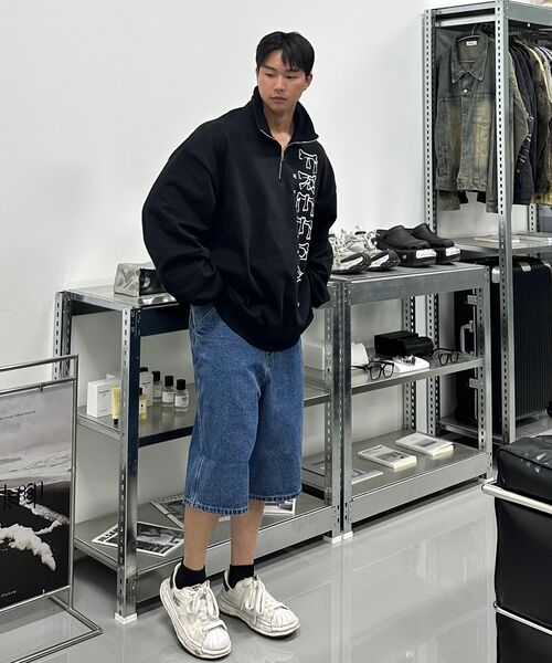 PHILIPPAKER(フィリップペイカー)の「ブルーベースバミューダワイドデニムショートパンツディープブルー(その他パンツ・メンズ・その他・MEDIUM/LARGE/X-LARGE)」の4枚目の写真
