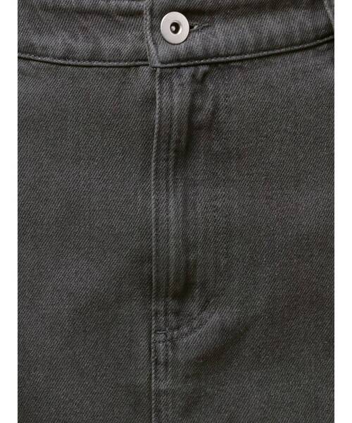 CALNAMUR(カルナムール)の「フリルスリットデニムスカート(スカート・レディース・ブラック/ブルー・SMALL/MEDIUM)」の19枚目の写真