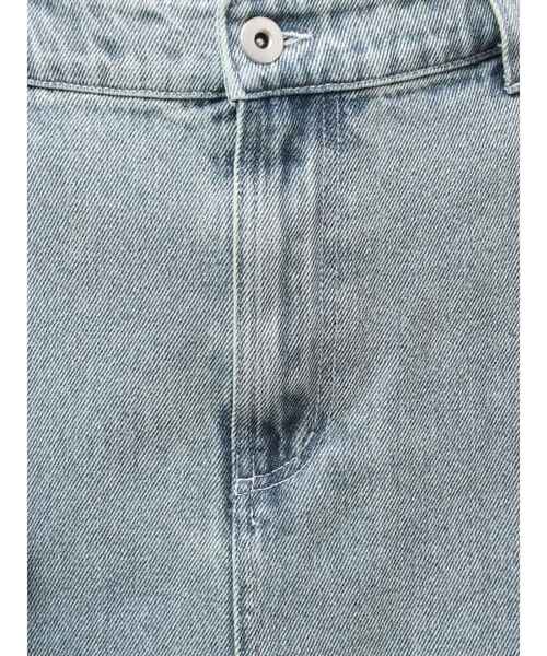 CALNAMUR(カルナムール)の「フリルスリットデニムスカート(スカート・レディース・ブラック/ブルー・SMALL/MEDIUM)」の20枚目の写真