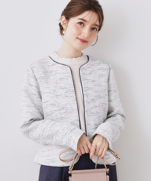 couture brooch（クチュールブローチ）の「【ハレの日・通勤】カルゼスラブツイードジャケット（ノーカラージャケット・レディース・アイボリー/ブルー系その他・36/42/38/40）」の18枚目の写真