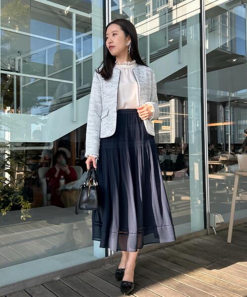 couture brooch（クチュールブローチ）の「【ハレの日・通勤】カルゼスラブツイードジャケット（ノーカラージャケット・レディース・アイボリー/ブルー系その他・36/42/38/40）」の17枚目の写真