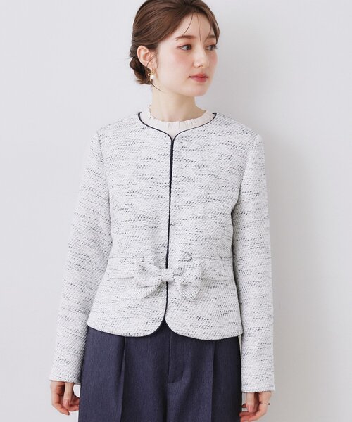 couture brooch（クチュールブローチ）の「【ハレの日・通勤】カルゼスラブツイードジャケット（ノーカラージャケット・レディース・アイボリー/ブルー系その他・36/42/38/40）」の11枚目の写真