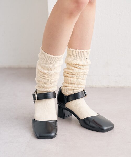 mystic（ミスティック）の「バックルスクエアパンプス（パンプス・レディース・キャメル/ブラック・36/37/38）」の3枚目の写真