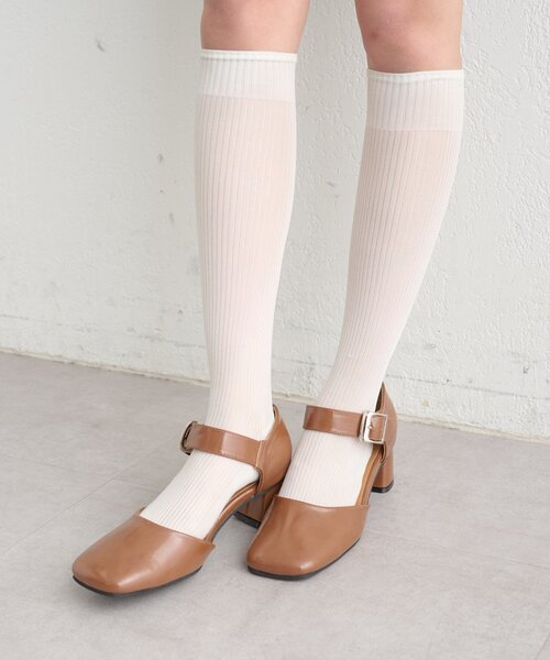 mystic（ミスティック）の「バックルスクエアパンプス（パンプス・レディース・キャメル/ブラック・36/37/38）」の16枚目の写真