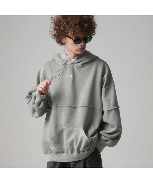 ZENDUST(ジェンダスト)の「Videl Overfit Pigment Hoody - 3COL(パーカー・レディース・ライトグレー/ライトピンク/ブラック・SMALL/MEDIUM/LARGE)」の1枚目の写真