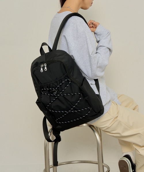 MAGASIN DE MODE Onjna（マガジンデモードオンジェナ ）の「【MAGASIN DE MODE Onjna】はっ水レースアップリュック SNBD（バックパック/リュック・レディース・ブラック/オリーブ/グレー・FREE）」の7枚目の写真