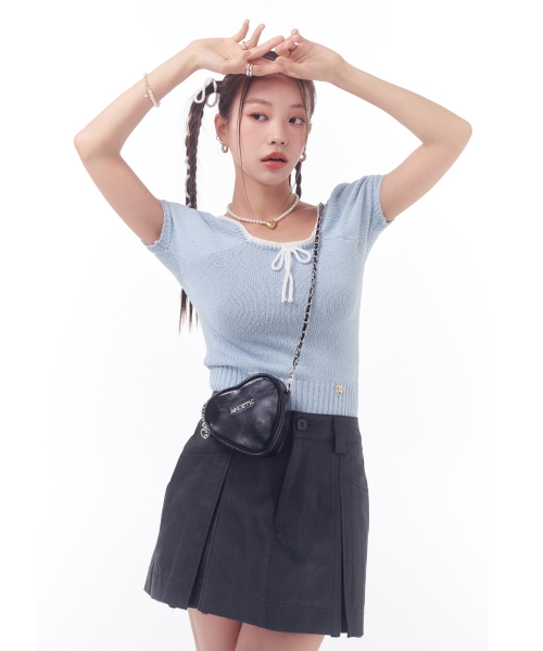 ANOETIC（アノエティック）の「HEART CHAIN MINI BAG_BLACK（メッセンジャーバッグ・レディース・ブラック・FREE）」の3枚目の写真