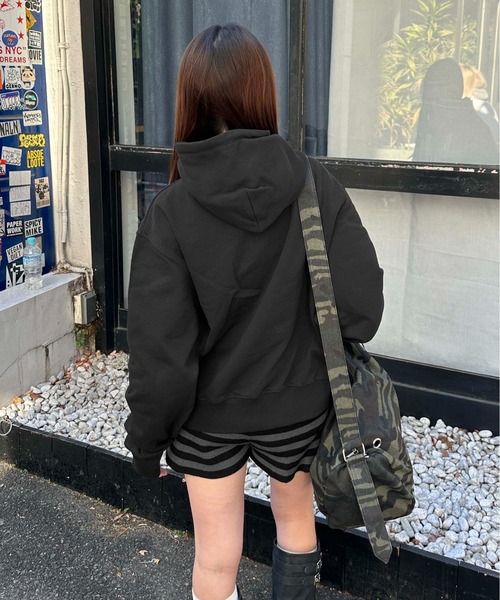 sedacle girl（セダクルガール）の「ラインストーンプリントパーカー（パーカー・レディース・ブラック/ベビーピンク/グレー・FREE）」の9枚目の写真