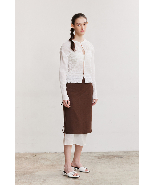 AFTERHOURS（アフターアワーズ）の「SMOCKING HOOK BLOUSE (WHITE)（シャツ/ブラウス・レディース・その他・FREE）」の2枚目の写真