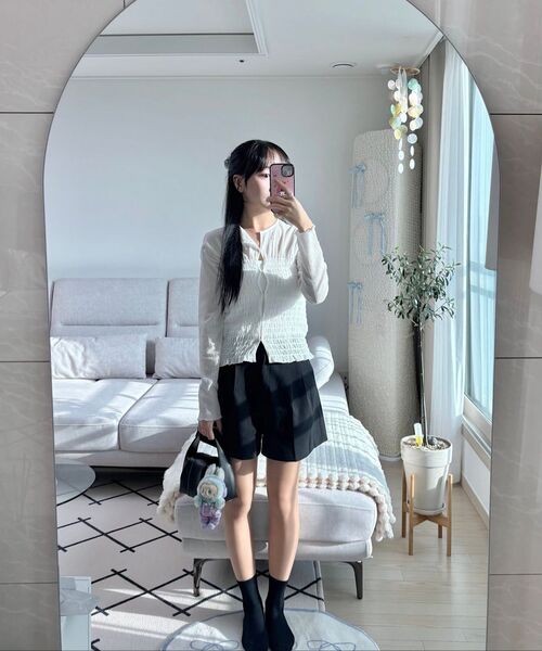 AFTERHOURS（アフターアワーズ）の「SMOCKING HOOK BLOUSE (WHITE)（シャツ/ブラウス・レディース・その他・FREE）」の6枚目の写真