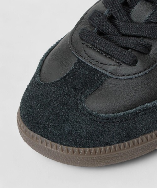adidas（アディダス）の「【adidas (アディダス)】SAMBA OG（スニーカー・レディース・ブラック・24/25/23）」の4枚目の写真