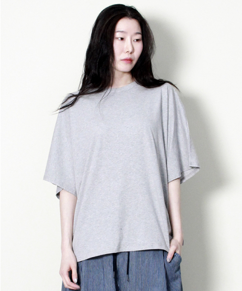 DEMARC(ドゥマーク)の「ミディアムフィットドルマンスリーブ半袖Tシャツグレー(Tシャツ/カットソー・レディース・その他・ONE SIZE)」の2枚目の写真