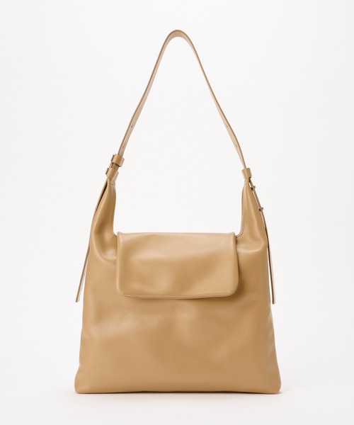 IACUCCI（イアクッチ）の「サーリチェ M NAPPA（ショルダーバッグ・レディース・ブラック/キャメル・FREE）」の8枚目の写真