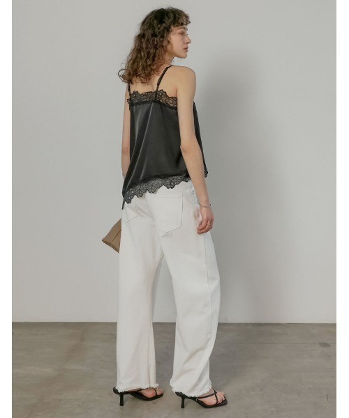 Re:EDIT（リエディ）の「[2026S/S COLLECTION]サテンレースキャミソール（キャミソール・レディース・ブラック/アイボリー・MEDIUM/LARGE）」の5枚目の写真