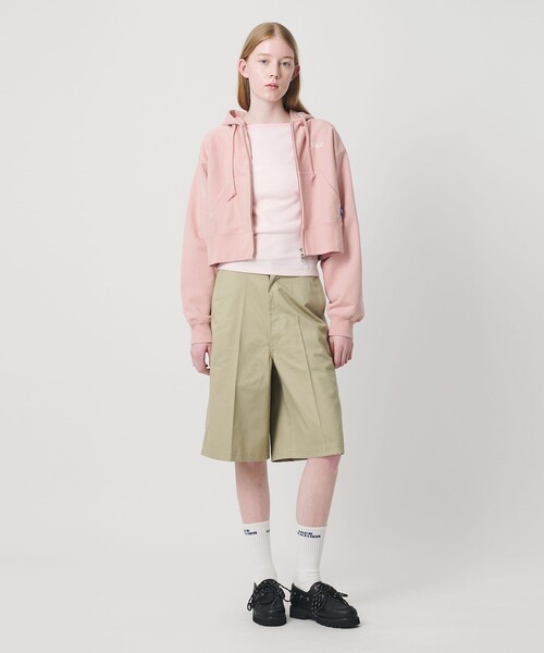 NICE WEATHER（ナイスウェザー）の「＜NICE WEATHER＞ウィメンズ ジップクロップドパーカ 2（スウェット・レディース・ライトピンク/ネイビー/ライトグレー・FREE）」の5枚目の写真