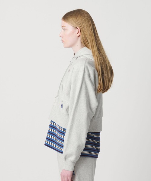 NICE WEATHER（ナイスウェザー）の「＜NICE WEATHER＞ウィメンズ ジップクロップドパーカ 2（スウェット・レディース・ライトピンク/ネイビー/ライトグレー・FREE）」の9枚目の写真