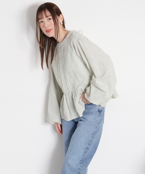 cepo(セポ)の「〈前後2way〉レースリボンフリルシアーブラウス(シャツ/ブラウス・レディース・オフホワイト/ミント・M)」の2枚目の写真