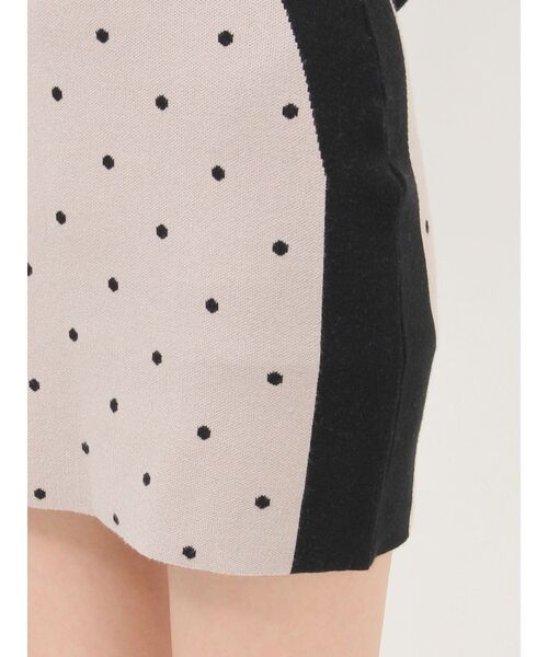 RESEXXY（リゼクシー）の「ドットミニニットタイトワンピース（ワンピース・レディース・ベージュ/ブルー/ブラック・FREE）」の15枚目の写真