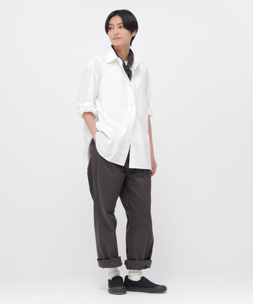 MHL.（エムエイチエル）の「ORGANIC COTTON SHIRTING（シャツ/ブラウス・レディース・ホワイト/ローズ・2/1）」の3枚目の写真