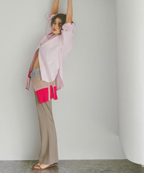 N.(N. Natural Beauty Basic)(エヌエヌナチュラルビューティーベーシック)の「フレアパンツ(その他パンツ・レディース・ブラック/ベージュ・フリ-)」の1枚目の写真