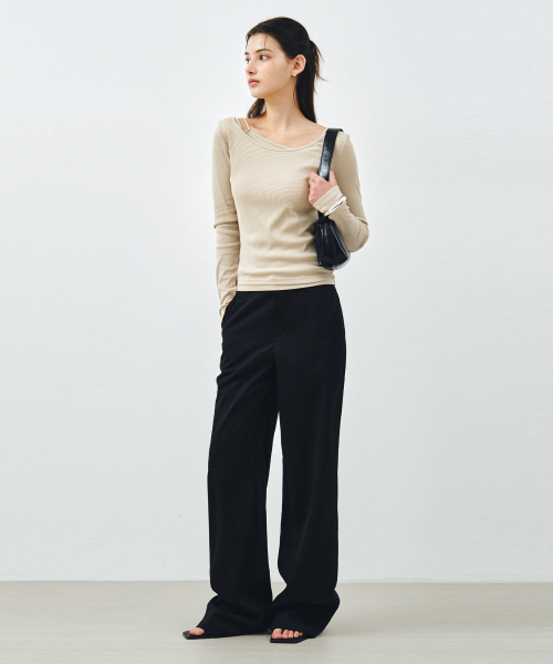 MONGDOL(モンドル)の「エッセンシャルストレートパンツ ブラック MDPT051BLACK(その他パンツ・レディース・その他・SMALL/MEDIUM/LARGE)」の5枚目の写真
