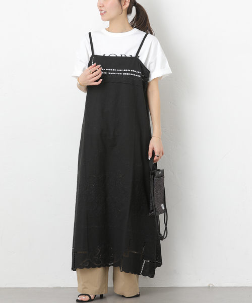 JOURNAL STANDARD relume（ジャーナルスタンダード　レリューム）の「スクエアエンブロイダリーワンピース（ワンピース・レディース・ホワイト/ブラック・FREE）」の3枚目の写真