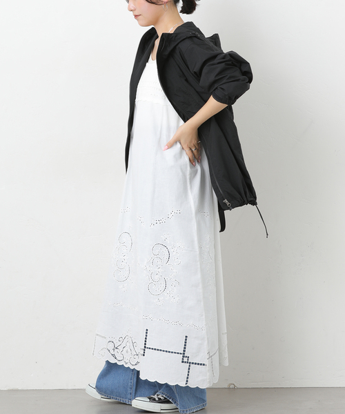JOURNAL STANDARD relume（ジャーナルスタンダード　レリューム）の「スクエアエンブロイダリーワンピース（ワンピース・レディース・ホワイト/ブラック・FREE）」の9枚目の写真