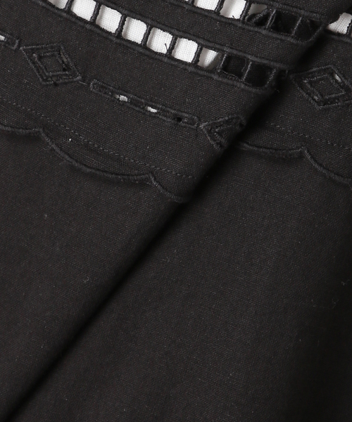 JOURNAL STANDARD relume（ジャーナルスタンダード　レリューム）の「スクエアエンブロイダリーワンピース（ワンピース・レディース・ホワイト/ブラック・FREE）」の21枚目の写真