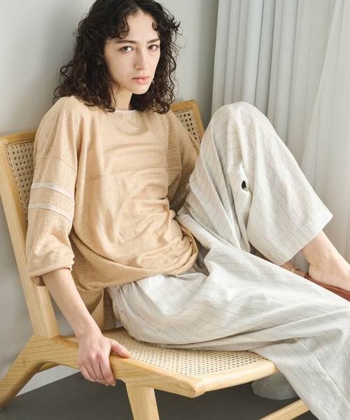 kha:ki(カーキ)の「「KHA:KI / カーキ」リネンラインスリーブトップ(Tシャツ/カットソー・レディース・ライトベージュ/オリーブ/ブラック/オフホワイト・1)」の3枚目の写真
