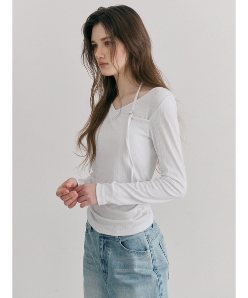 ETMON（エトモン）の「Buckle Strap T-Shirt, White（Tシャツ/カットソー・レディース・その他・F）」の5枚目の写真