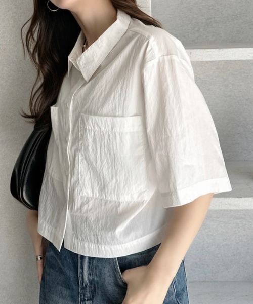 umune(ウムネ)の「クロップドシャツ ショート丈 半袖 5分袖 シアーシャツ ライトアウター 羽織り 無地 カジュアル スッキリ 見え 春夏 韓国(シャツ/ブラウス・レディース・オフホワイト/ライム/ラベンダー・FREE)」の6枚目の写真