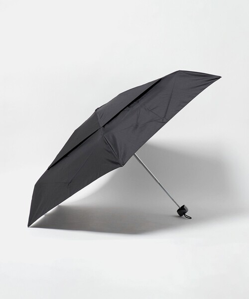 HUS.(ハス)の「<HUS.>Smartduo Canopy 晴雨兼用 折りたたみ傘(折りたたみ傘・レディース・ブラック・FREE)」の1枚目の写真