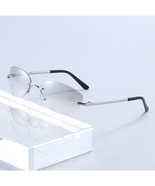 ARCHIVER（アーカイバ）の「【Bz】リムレス サングラス / シェードメガネ スモークレンズ カラーレンズ メタルフレーム Y2K 韓国系 古着MIX ユニセックス(DAY)（サングラス・メンズ・シルバー・FREE）」の3枚目の写真